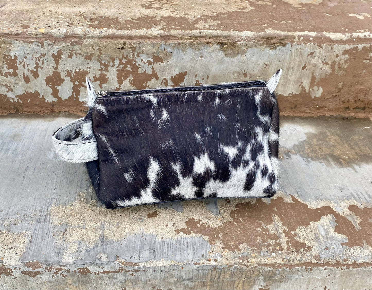 Cowhide Makeup Bag : Turquoise