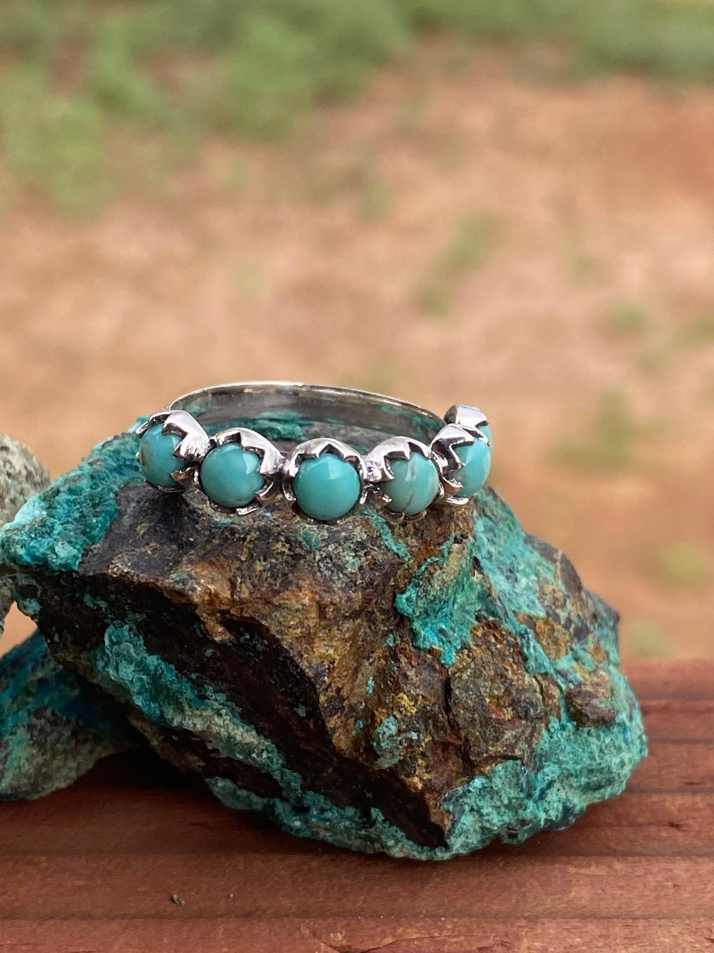 4mm Natural Kingman 6 Stone Sterling Silver Stacker Band: 10